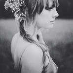 affectionate girl by Cvet04ek