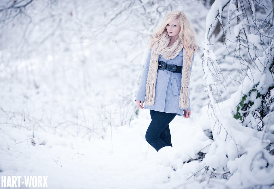 snow is like powder by Hart-Worx