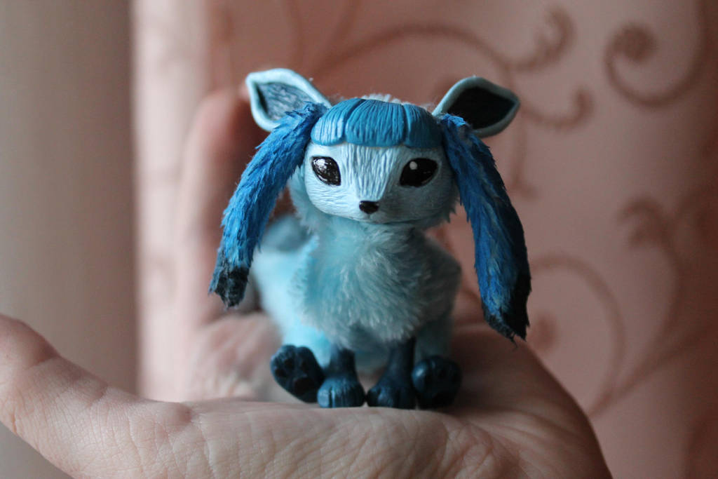 pokemon Glaceon sold by RedFoxAlice