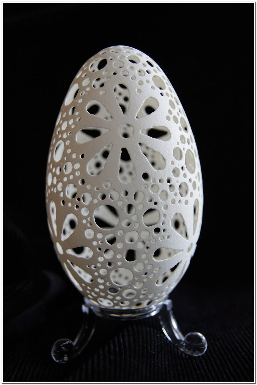 Carved goose eggshell by peregrin71