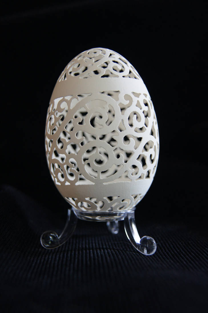 Carved goose eggshell by peregrin71