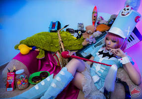 The Nonon Sofa by MaySakaali