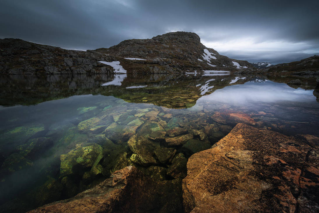 Mountain blues by Trichardsen