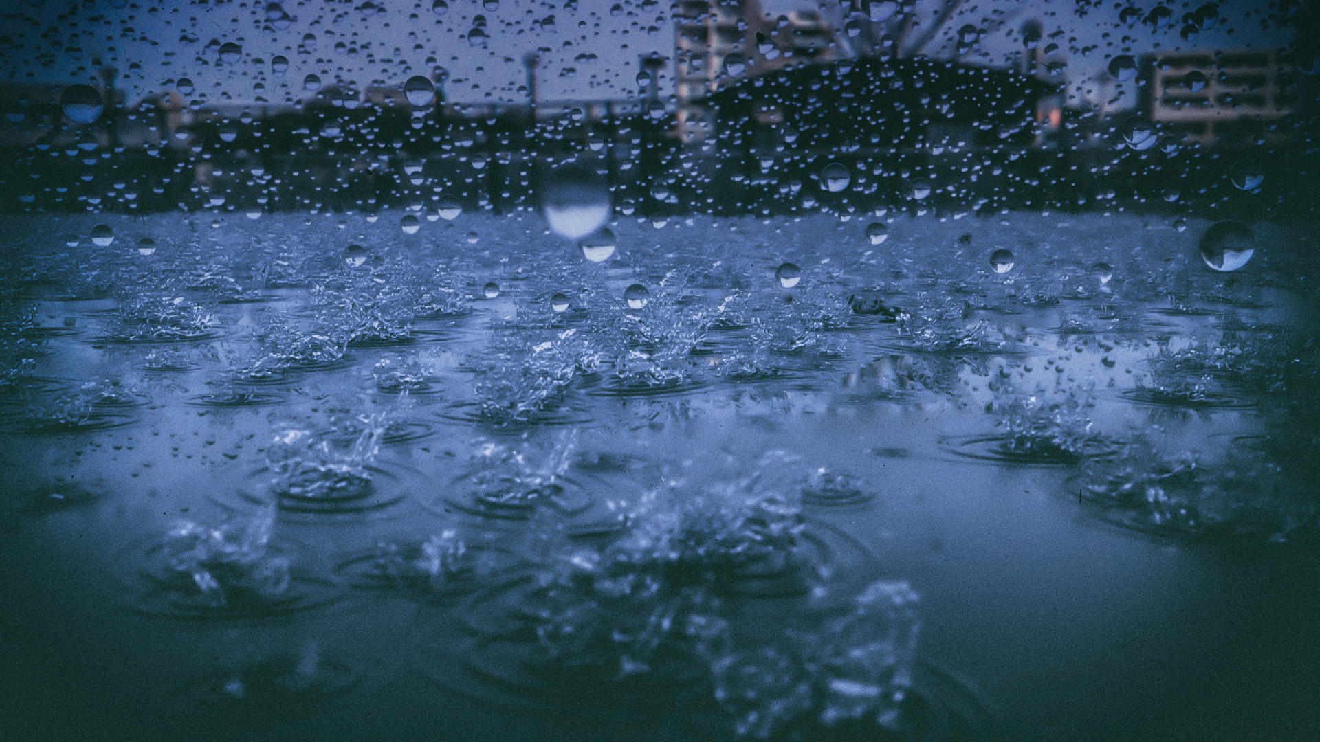 Rain Scene by NIKOMEDIA