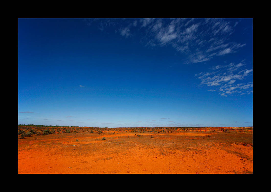 Lake Victoria Station - Desert by eehan
