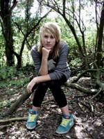 wolves at my door by Tessawrr