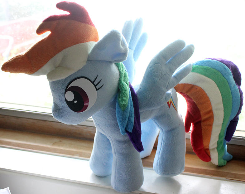 Rainbow Dash Plushie by nalina