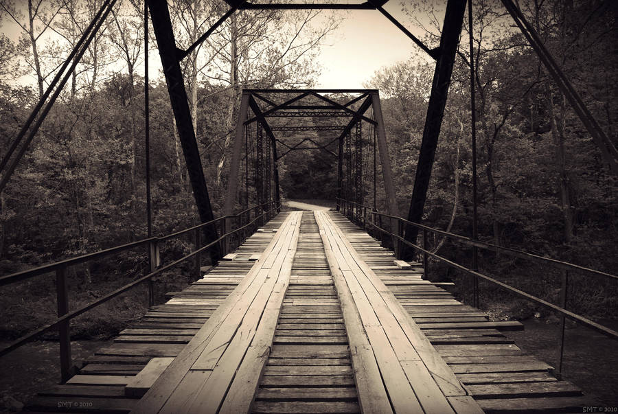 the turn around road by SMT-Images