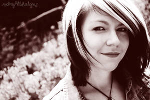 Look At That Girl by MidnightBlueTopaz