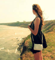 Come back. by Roxanaaa