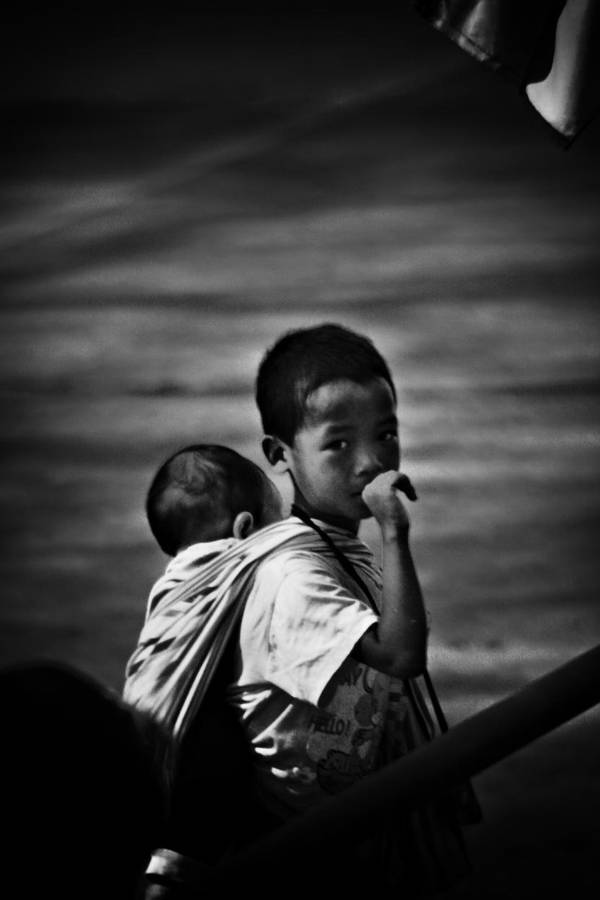 children of mae sai I by reirainx