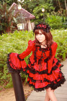 Lolita - Elegant Red by Xeno-Photography