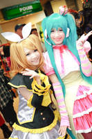 Vocaloid Diva - Rin Miku by Xeno-Photography