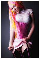 pink dream by LichtReize