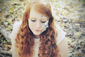 Leontine by Holunder