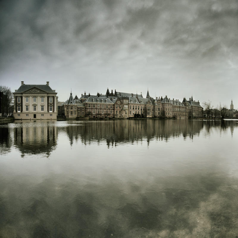 The Hague, The Water, The Sky by JeRoenMurre
