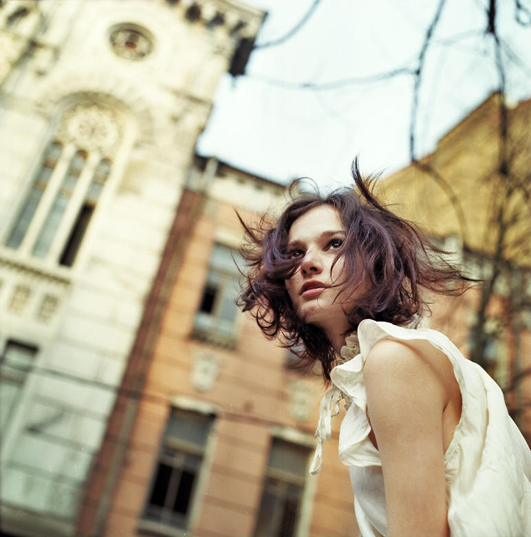 Miroslava turns around by psychiatrique