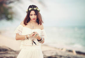 white sand beach by bwaworga