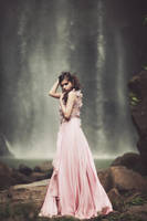 Under the waterfalls by bwaworga