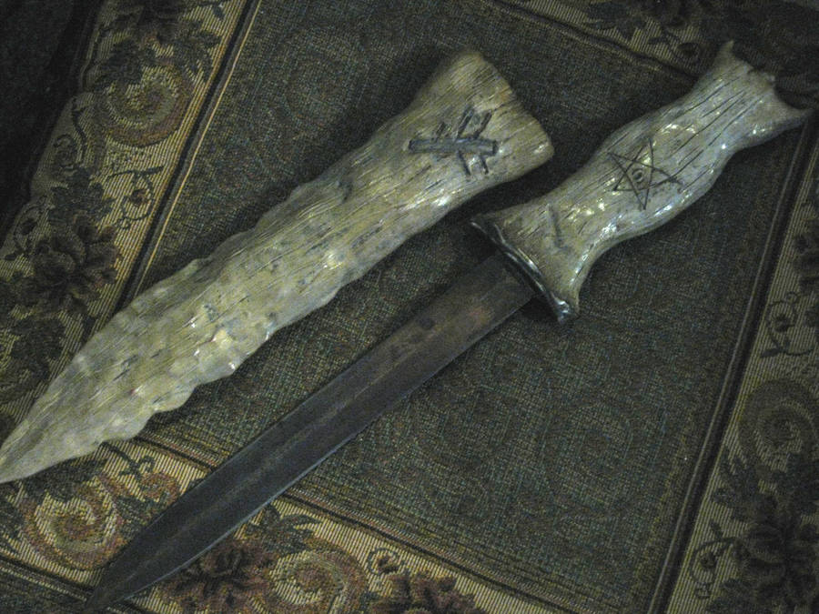 Mythos Hunters Dagger II by vonmeer