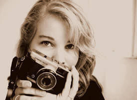 An old camera by musicroos