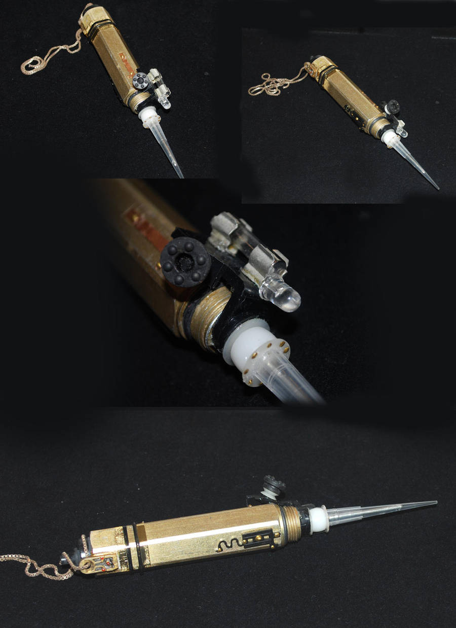 Steampunk Hypodermic Necklace by pinochioO-5