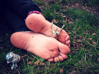 Droids Swallowed by Foxy-Feet