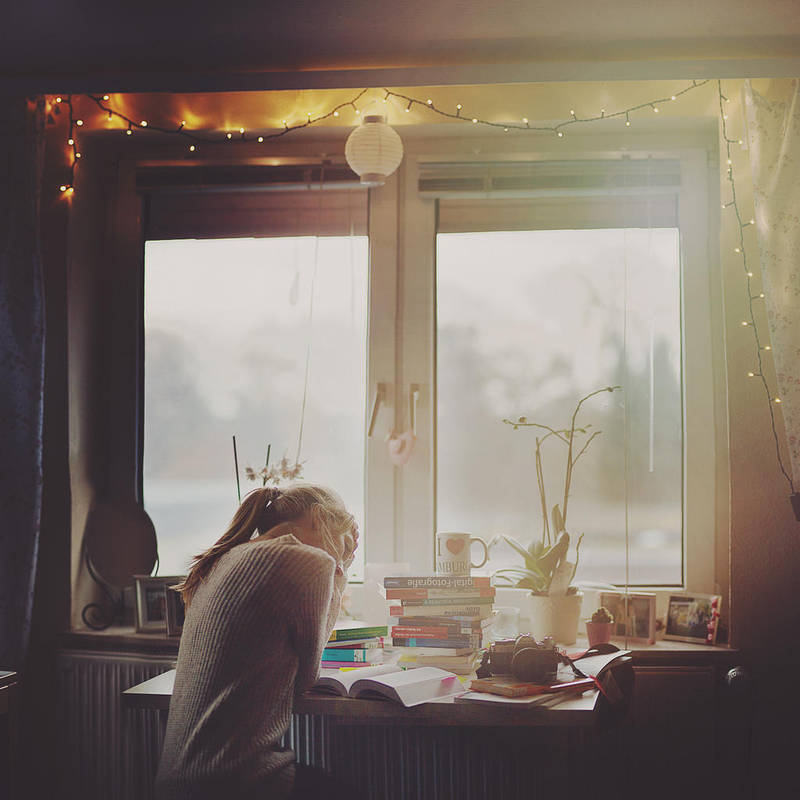 thesis. by gloeckchen